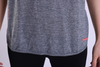 Camiseta sin mangas elástica de alto rendimiento para entrenamiento de correr y yoga para mujer